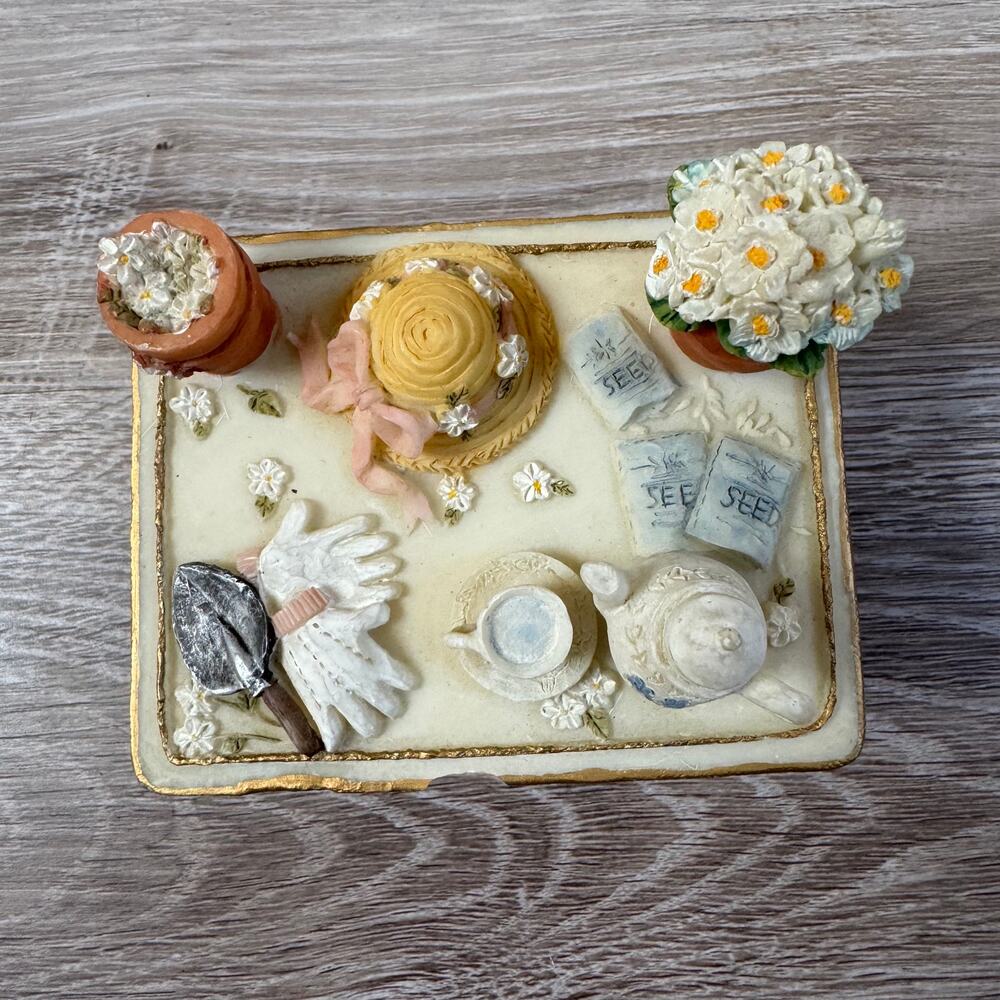 Vintage Dezine Miniature Tea Party Trinket Box Floral Cottagecore Decor - Picture 4 of 9